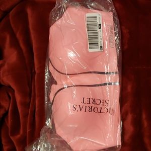 NWT VS SPORT Angel Max Sport Bra 36C